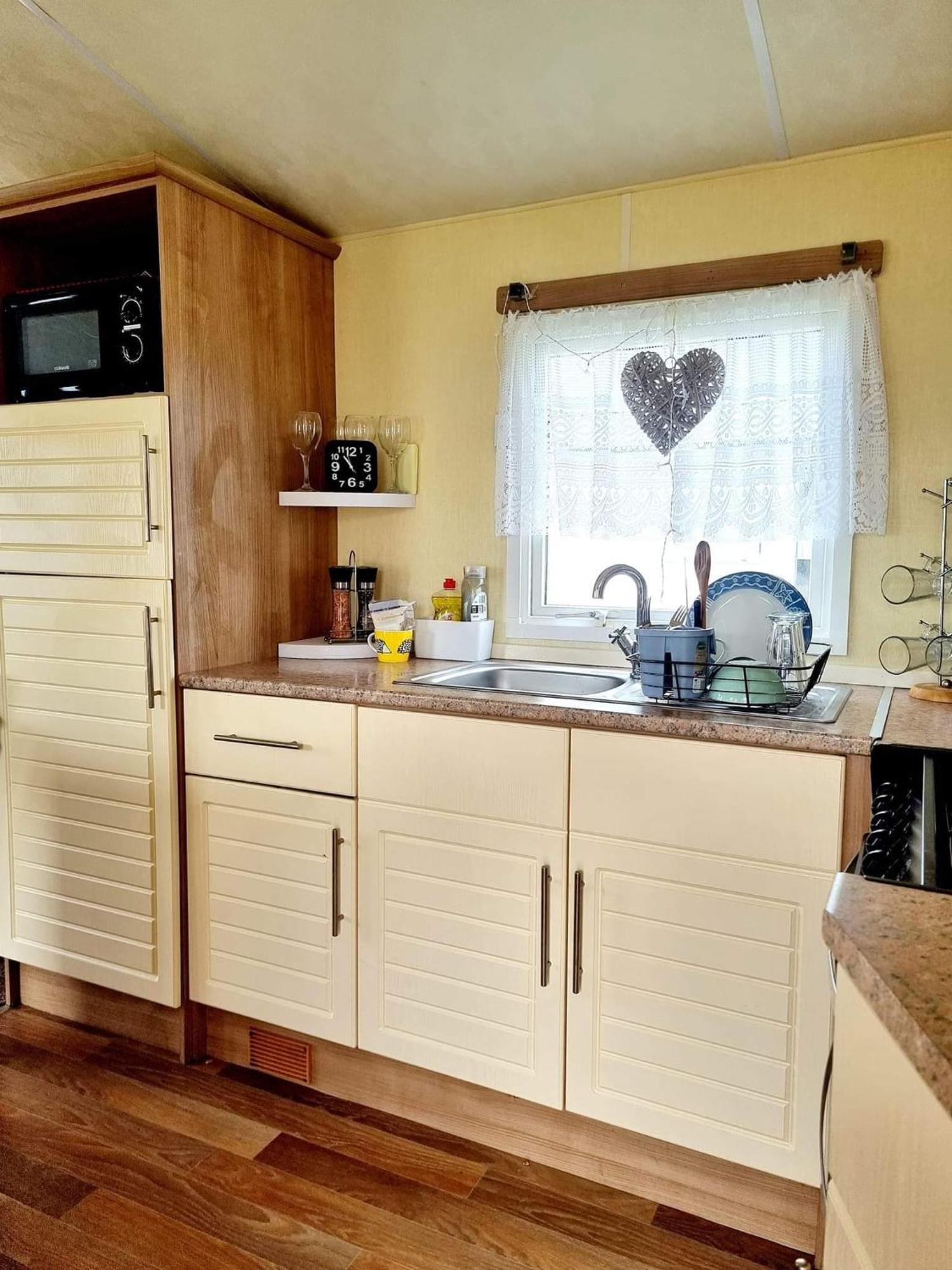 Paula.Aga- Caravan Clacton-on-Sea Exterior foto